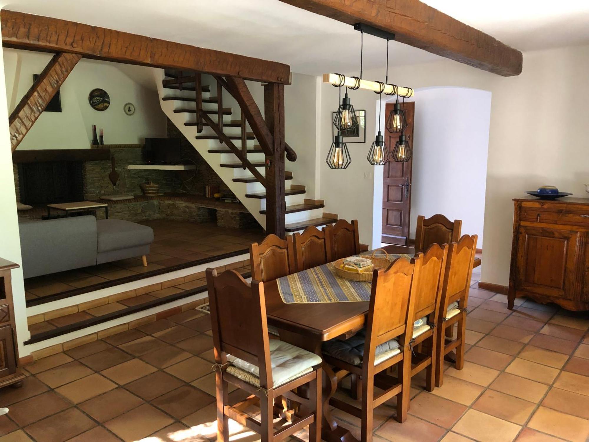 Provencale Au Calme Entouree De Verdure, Animaux De Compagnie Acceptes ! * Belgentier